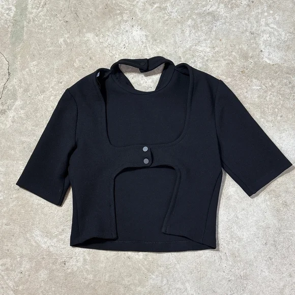 Zara Back Cut Out Crop Top Women’s Small Black Snaps Short Sleeve NWT - Picture 6 of 11